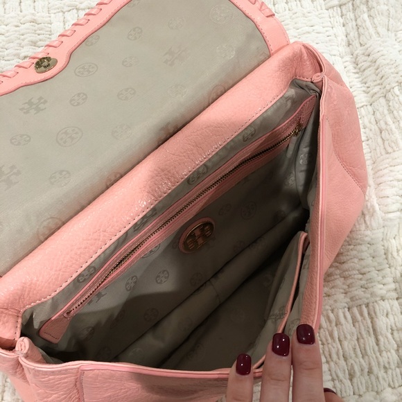 Tory Burch Limited Edition Pink Marion Saddle Bag - Picture 3 of 3